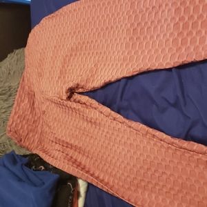 Yoga pants pink medium